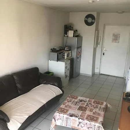 Appartement Appart 200M Plage Garage Terrasse Wifi Calme Fréjus
